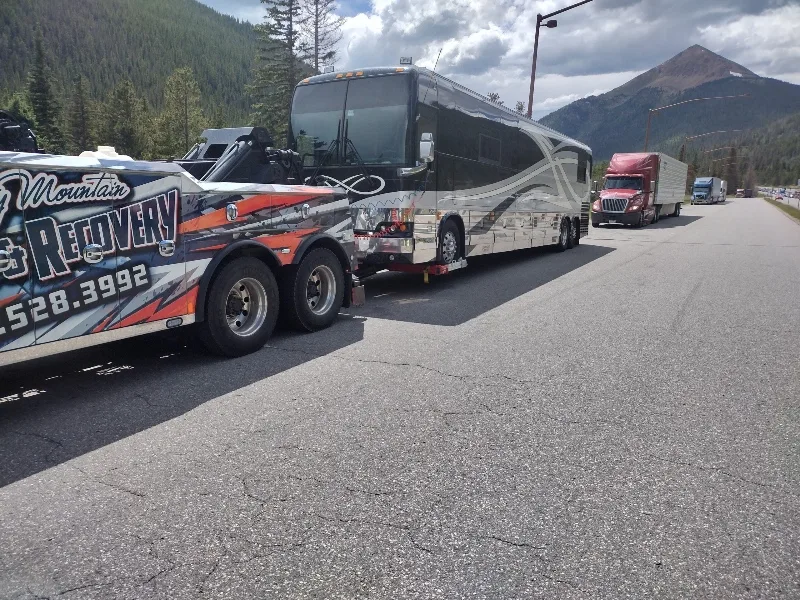 Flagstaff bus towing