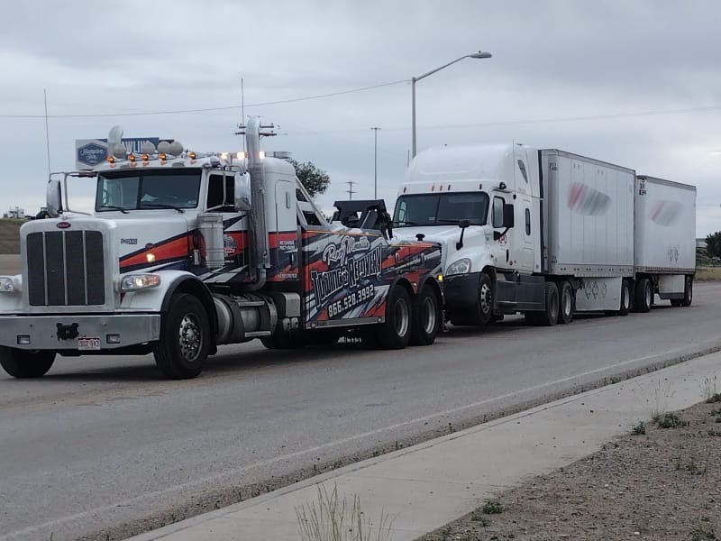 I-40 heavy recovery